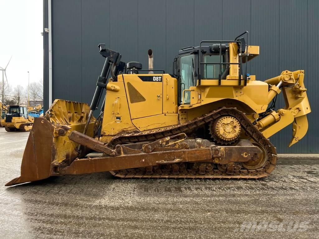CAT D8T - CE Buldozer sobre oruga
