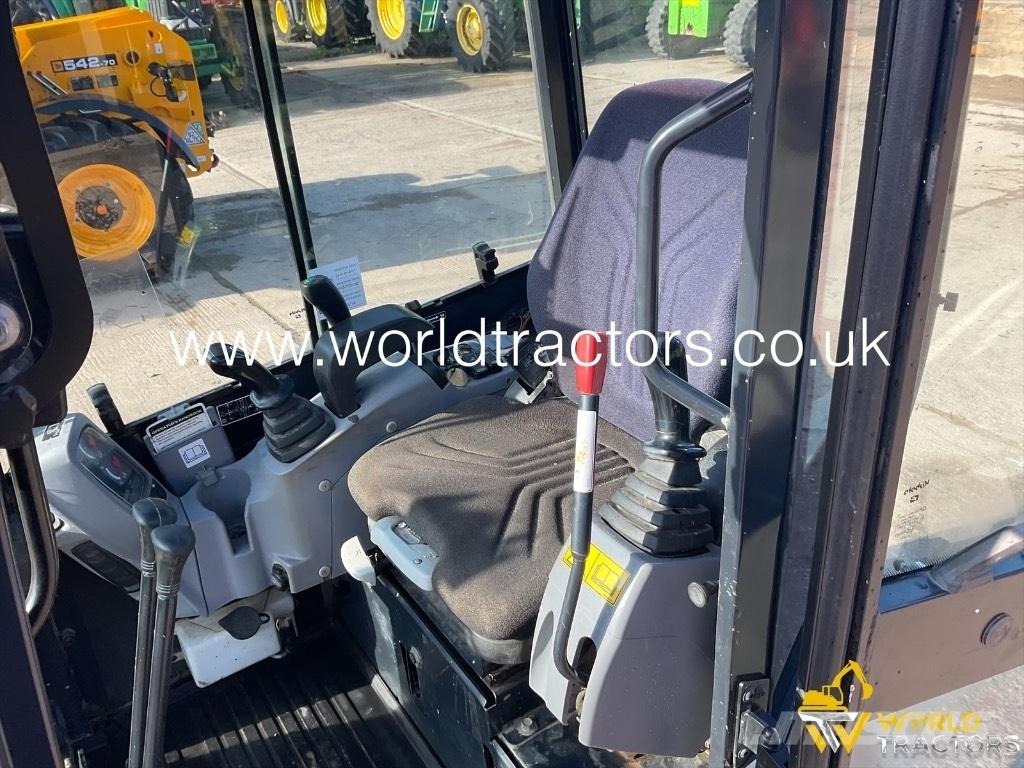 Kubota U 27-4 Mini excavadoras < 7t