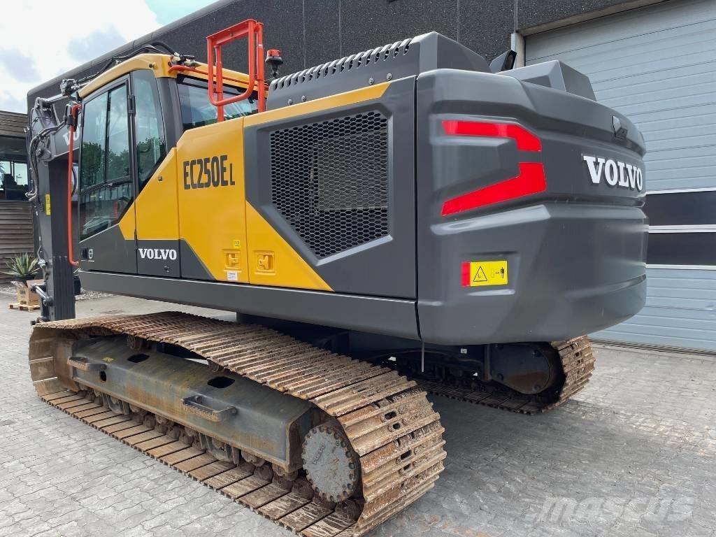 Volvo EC250E Excavadoras de cadenas