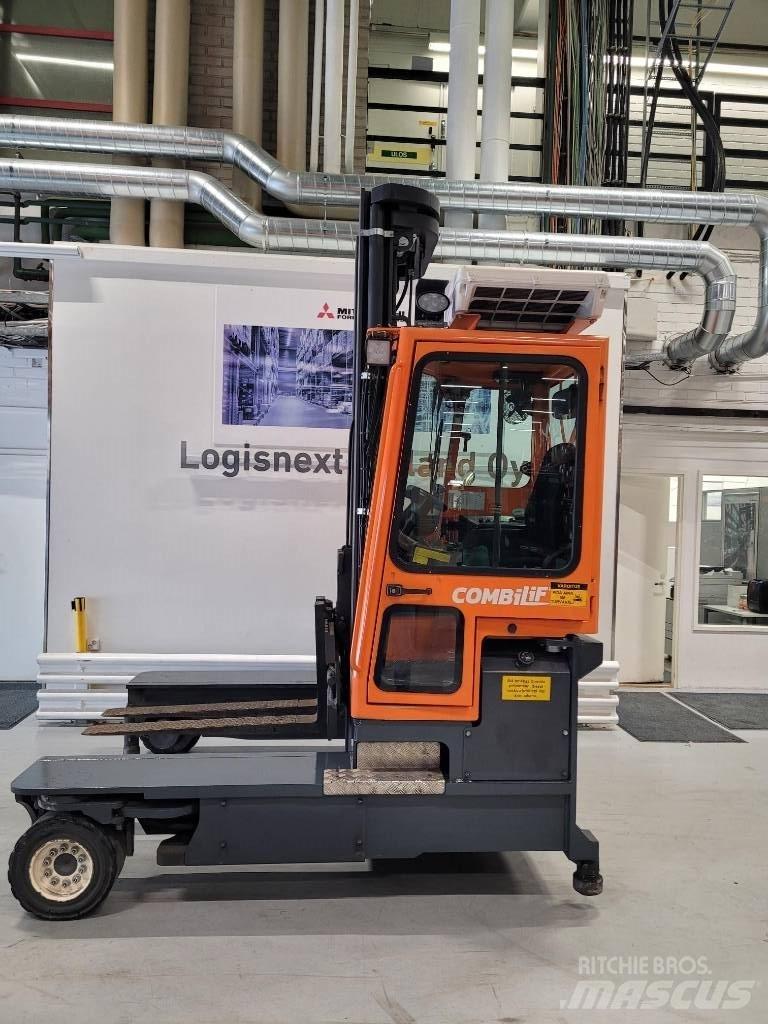 Combilift C 4000 4 vías o cuatro caminos