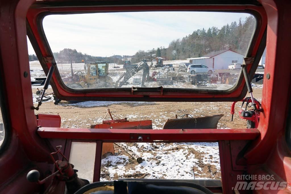 Volvo BM 650  - Traktor Tractores