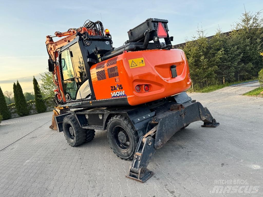 Hitachi ZX 140 W-6 Excavadoras de ruedas