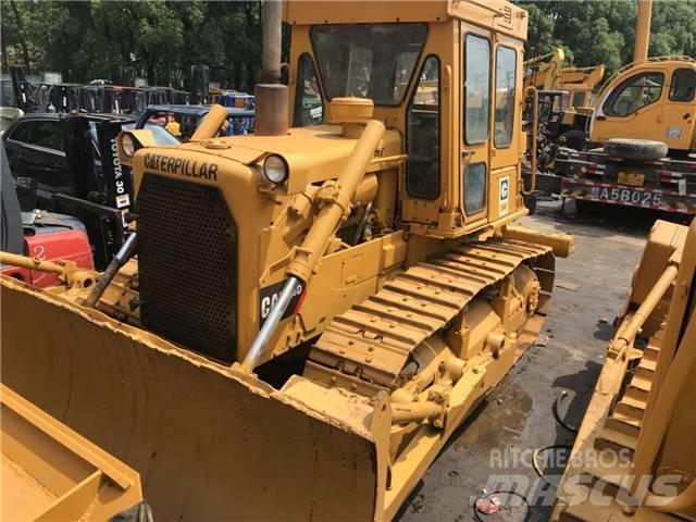 CAT D6D Buldozer sobre oruga
