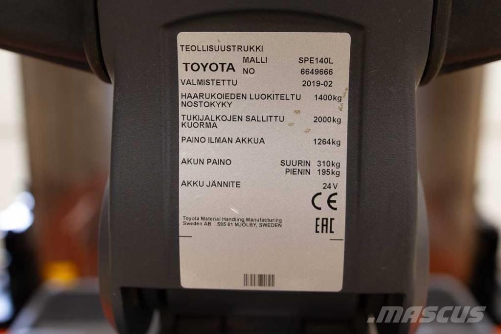 Toyota SPE 140 L Apiladores eléctricos autopropulsados