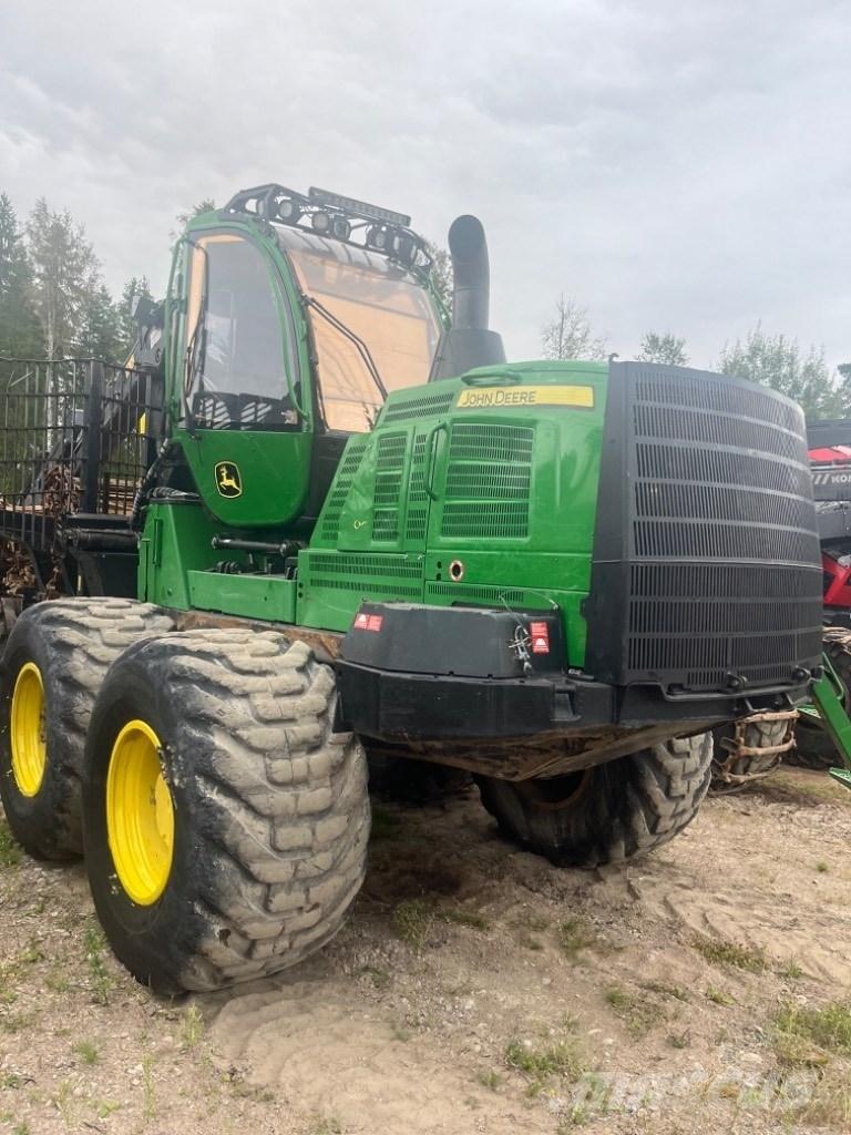John Deere 1910G Autocargadoras