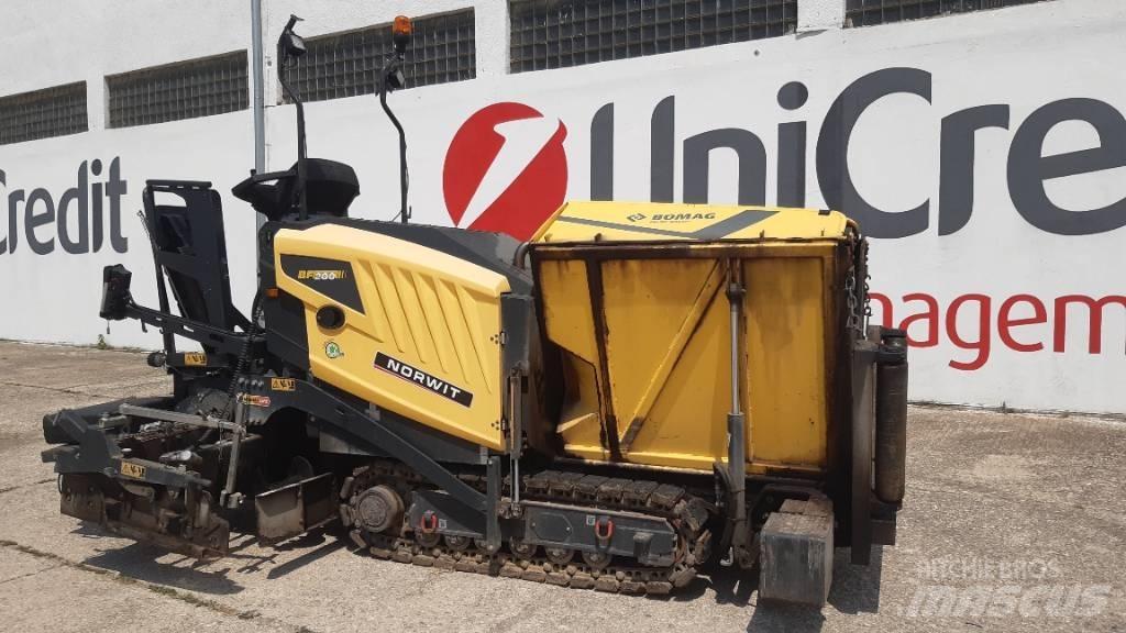 Bomag BF 200 C-2 Asfaltadoras