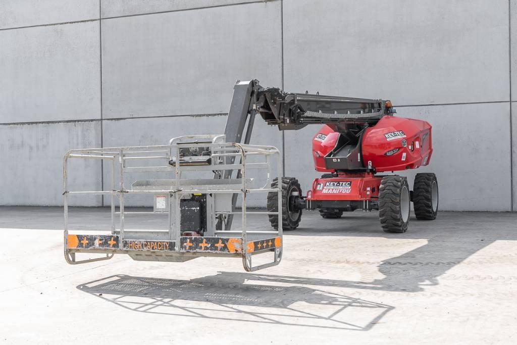 Manitou 220 TJ+ Plataforma de trabajo articulada