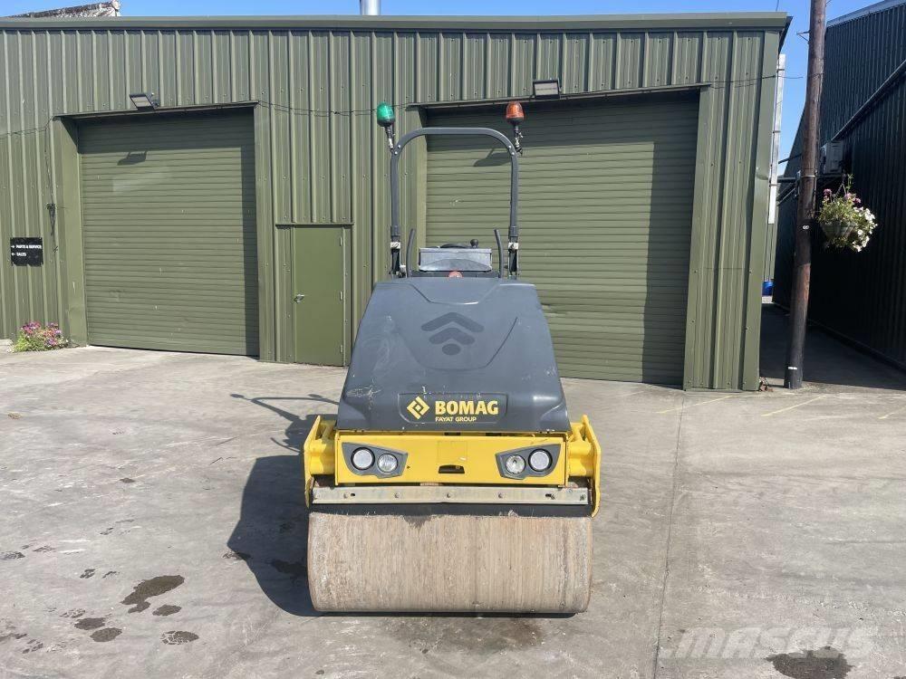 Bomag BW 120 AD Rodillos de doble tambor