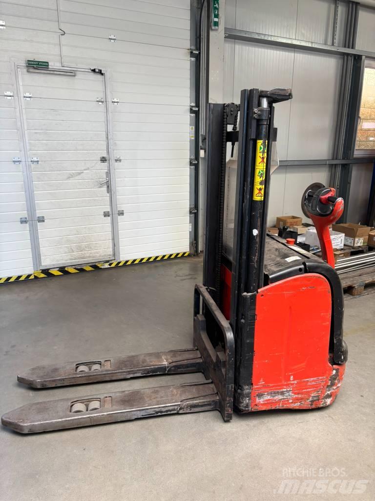 Linde L16 Apiladores eléctricos