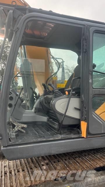 CASE CX 130 D Excavadoras de cadenas