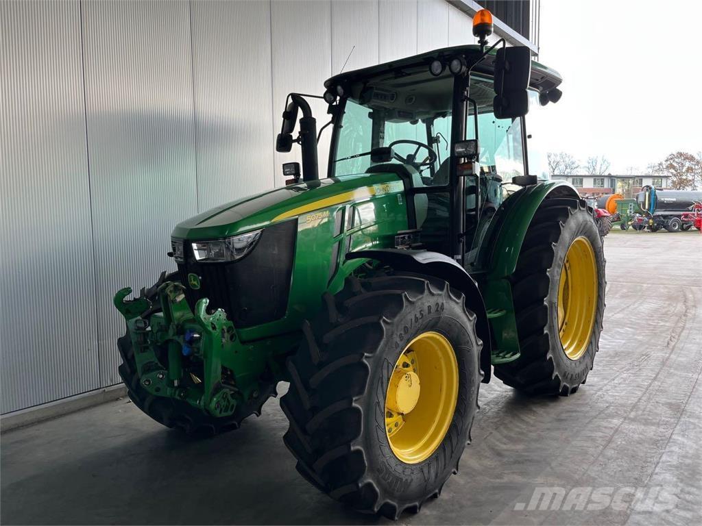 John Deere 5075 M Tractores