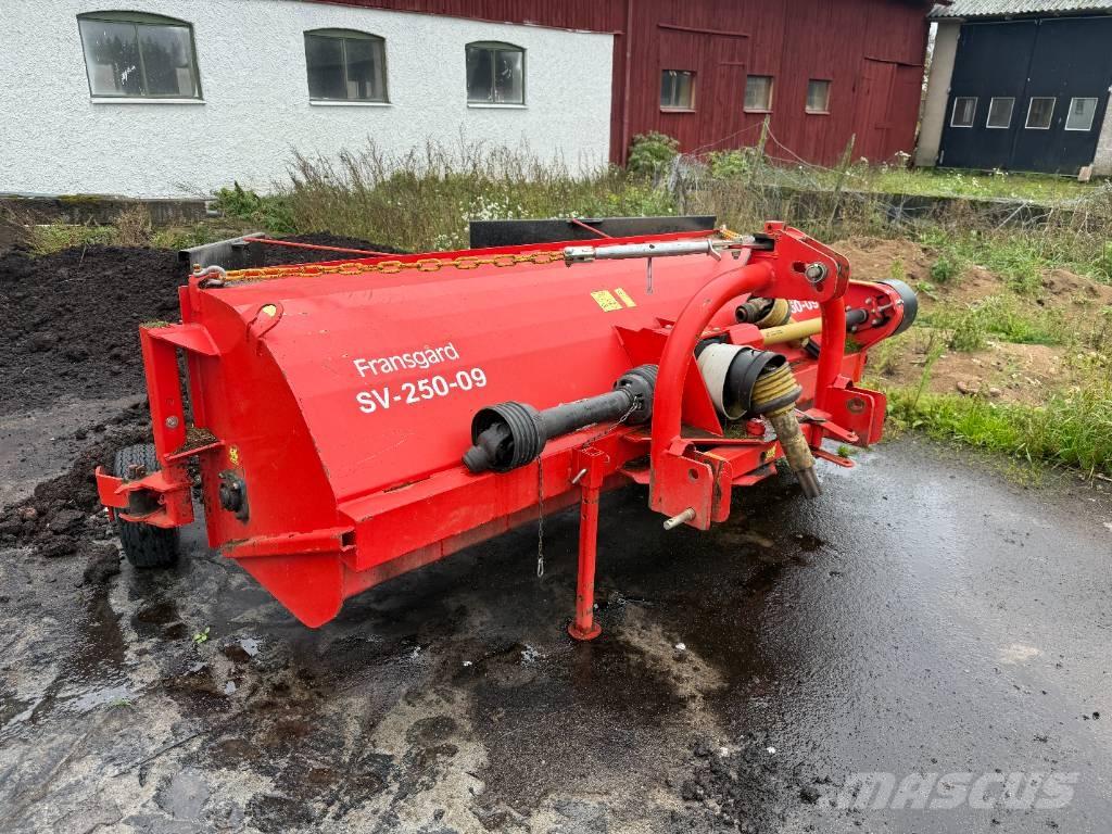 Fransgård SV 250-09 Rastrillos y henificadores