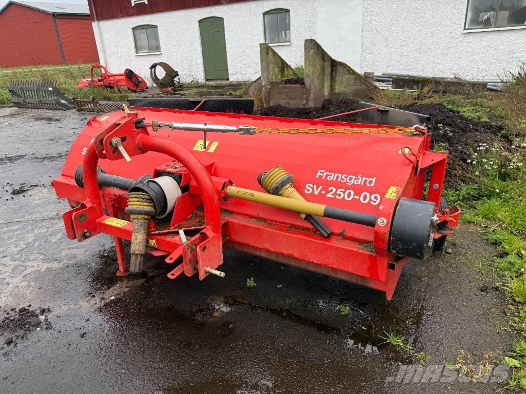Fransgård SV 250-09 Rastrillos y henificadores