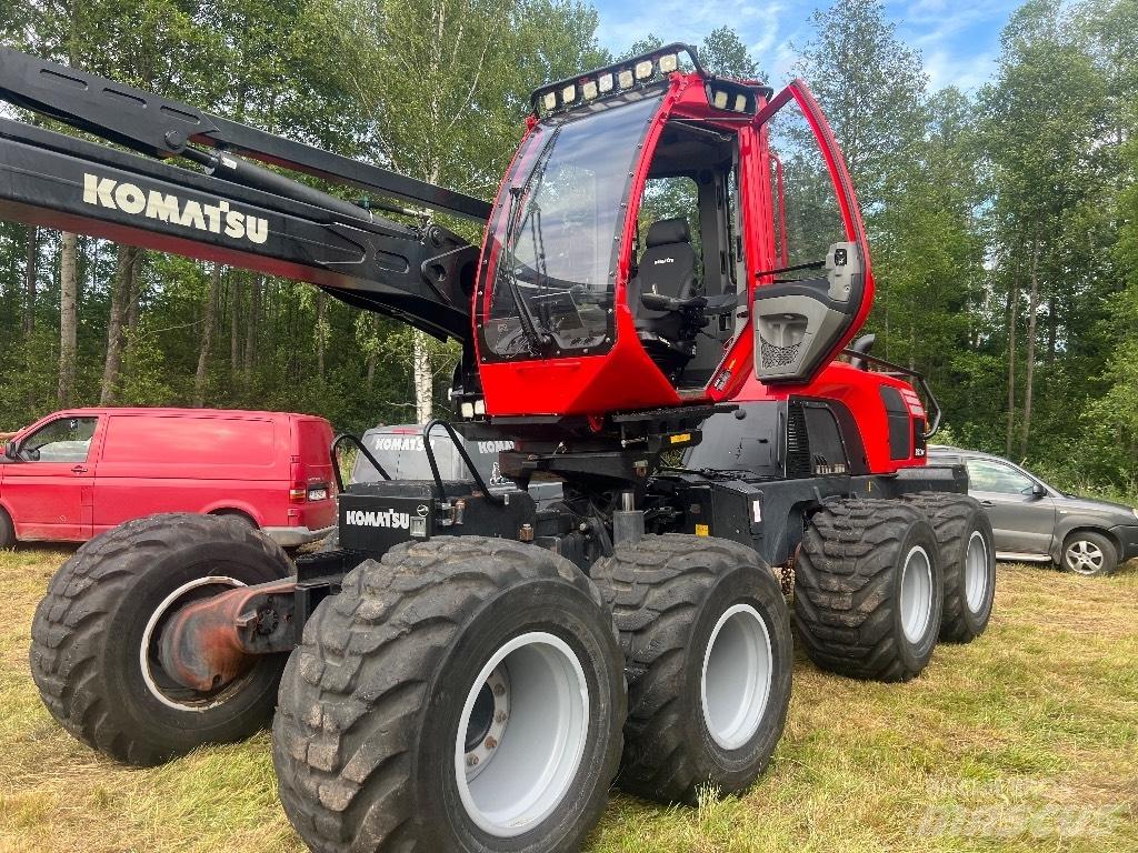 Komatsu 931 XC Cosechadoras