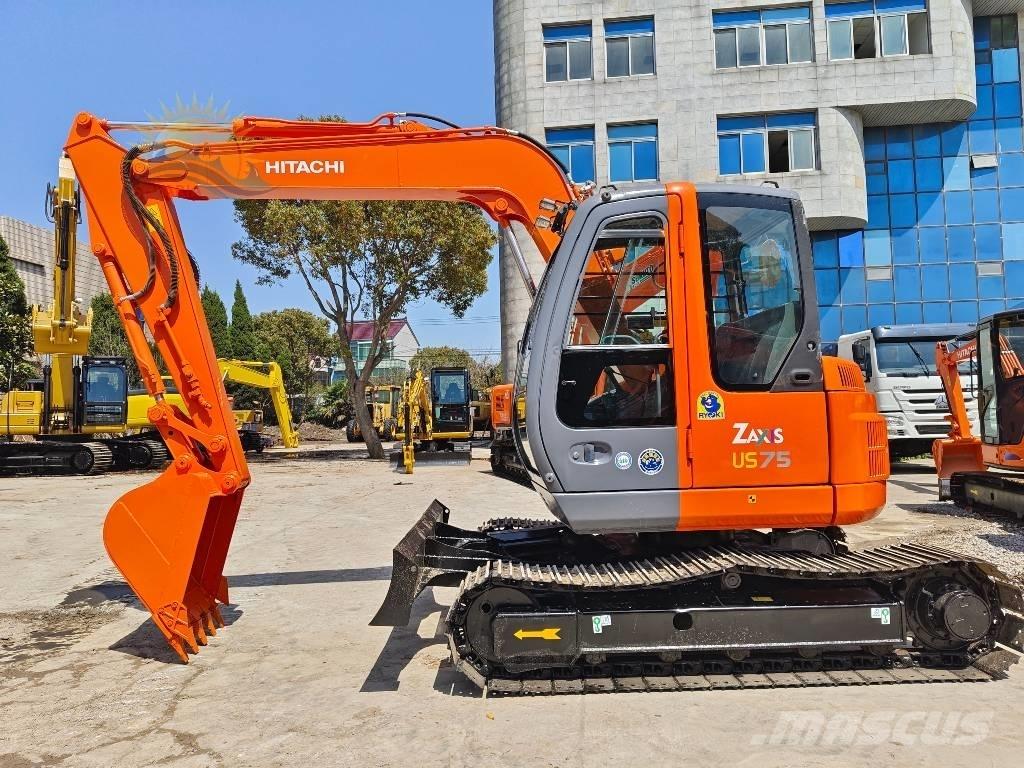 Hitachi ZX 75 Excavadoras 7t - 12t