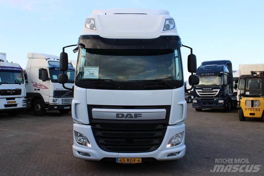 DAF CF 440 + EURO 6 Cabezas tractoras