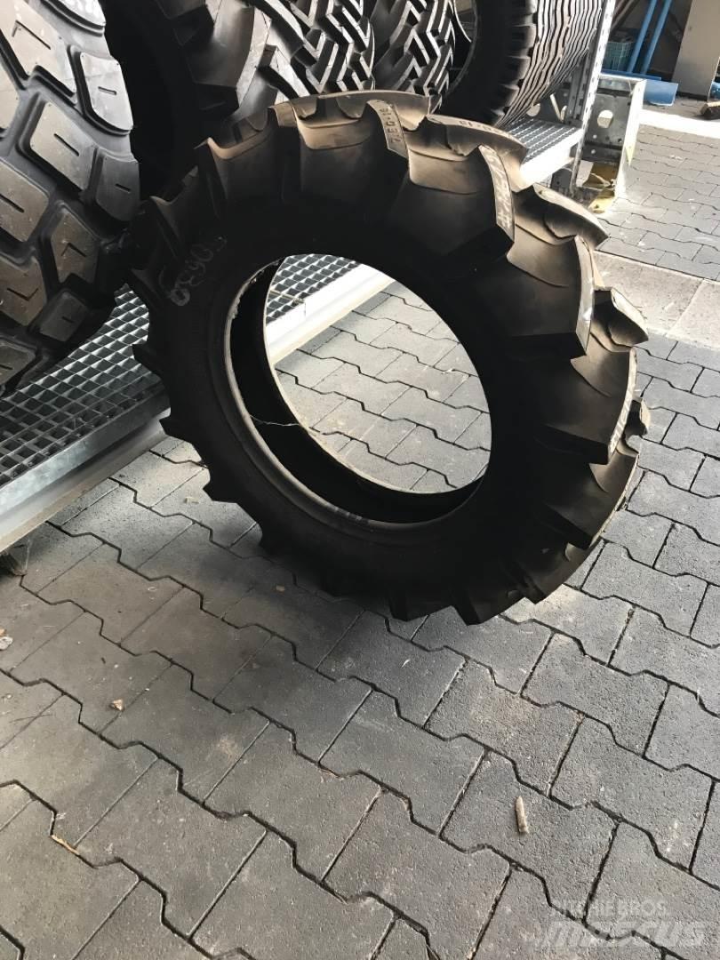 Pirelli 7.50-18 Neumáticos, ruedas y llantas