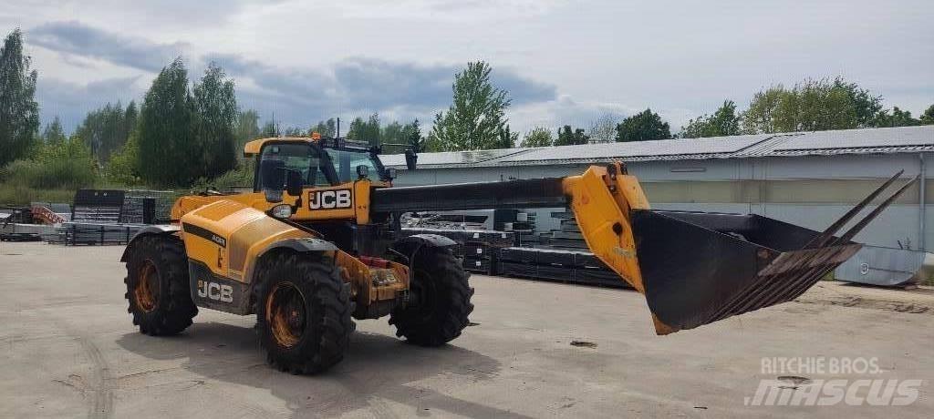 JCB 532-70AGS Cargadoras multifunción