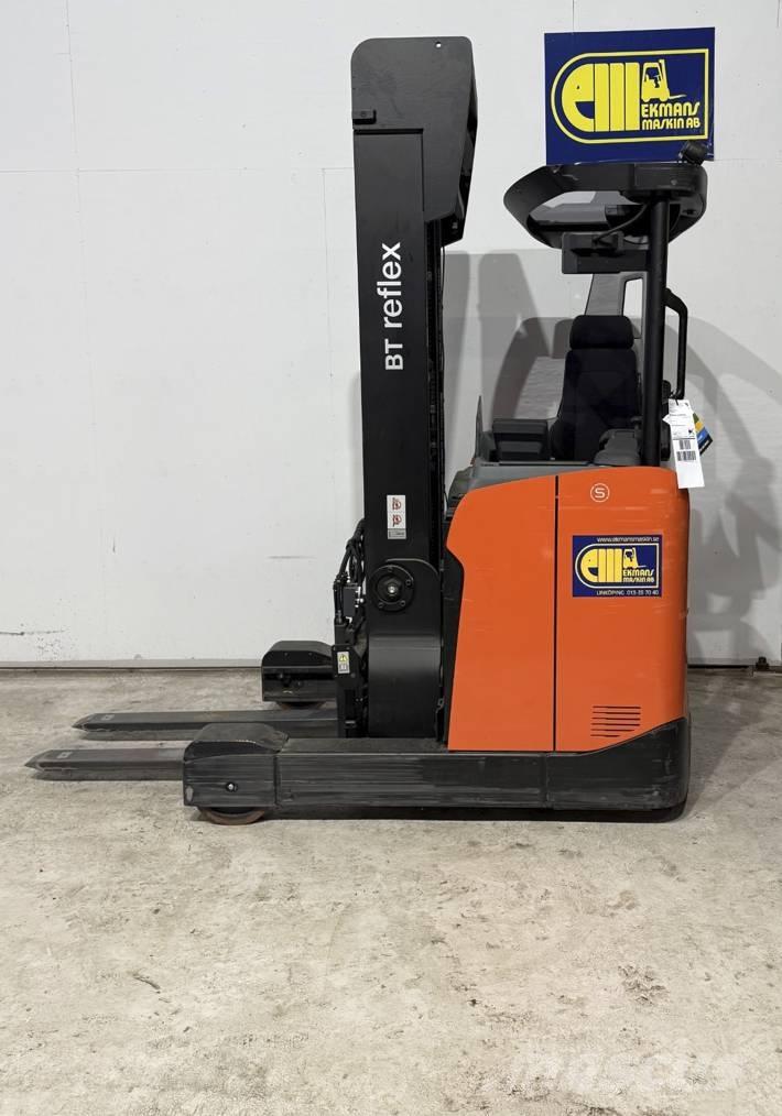 BT truck RRE 160HE Carretillas retráctiles