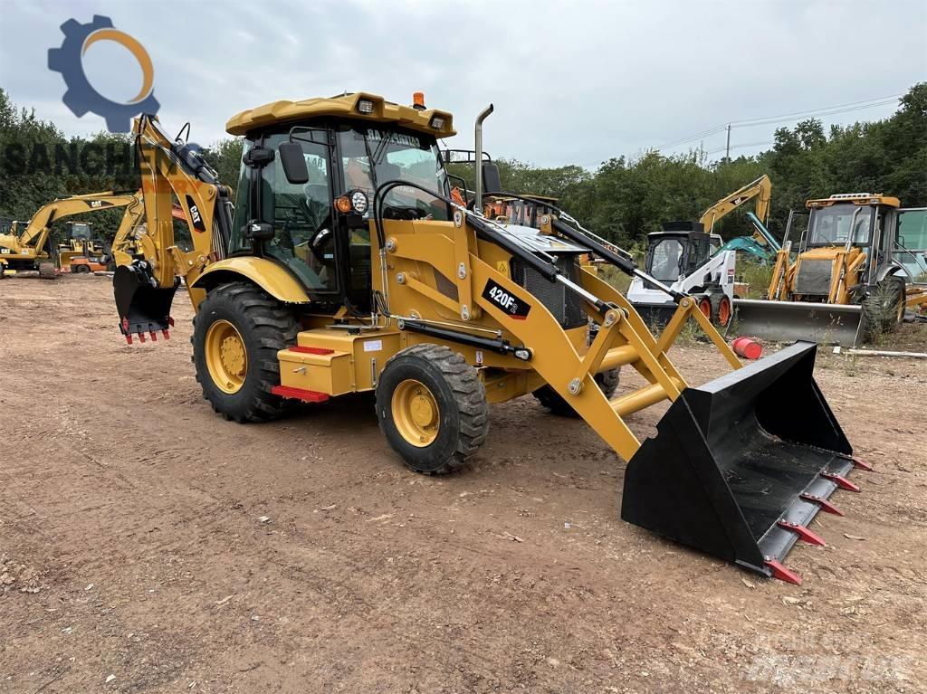 CAT 420 F Retrocargadoras