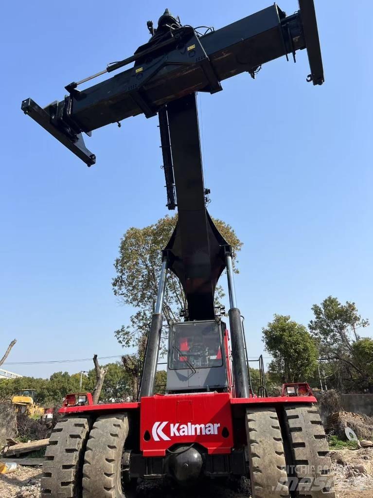 Kalmar DRT 450 Manipulador de contenedores