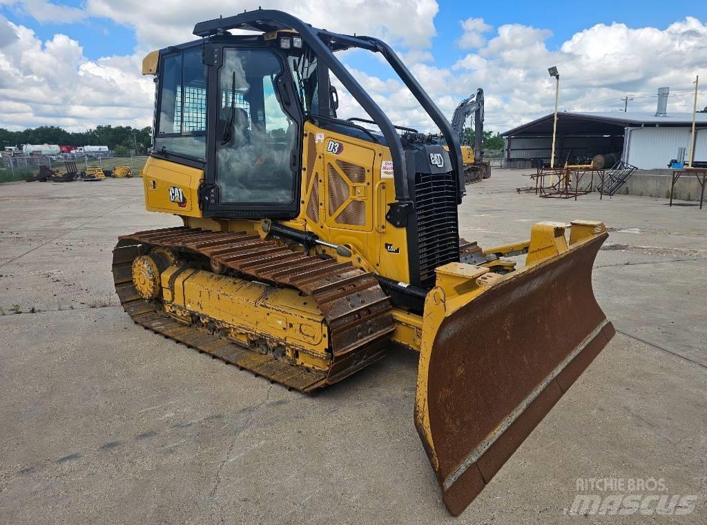 CAT D 3 LGP Buldozer sobre oruga