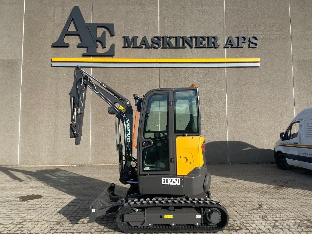 Volvo ECR 25 D Mini excavadoras < 7t