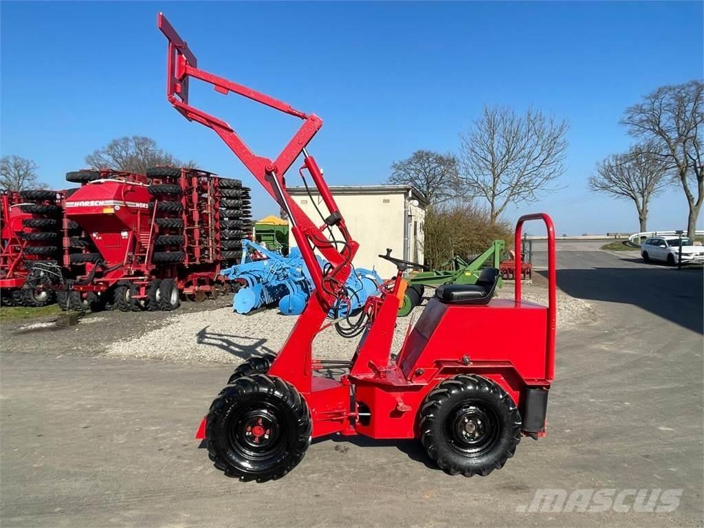 Weidemann 1302 Palas cargadoras