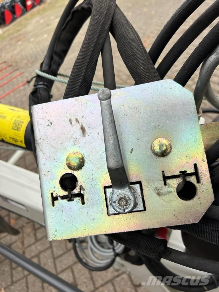 CLAAS Liner 2900 Segadoras hileradoras