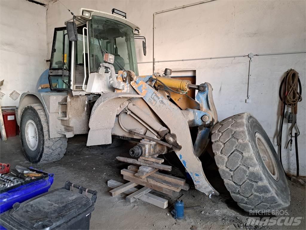 Liebherr L 538 4X4 Construcción - Otros