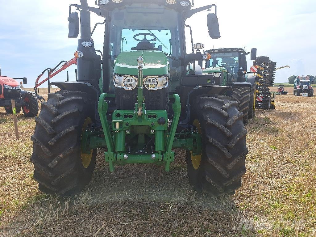 John Deere 6110M Tractores