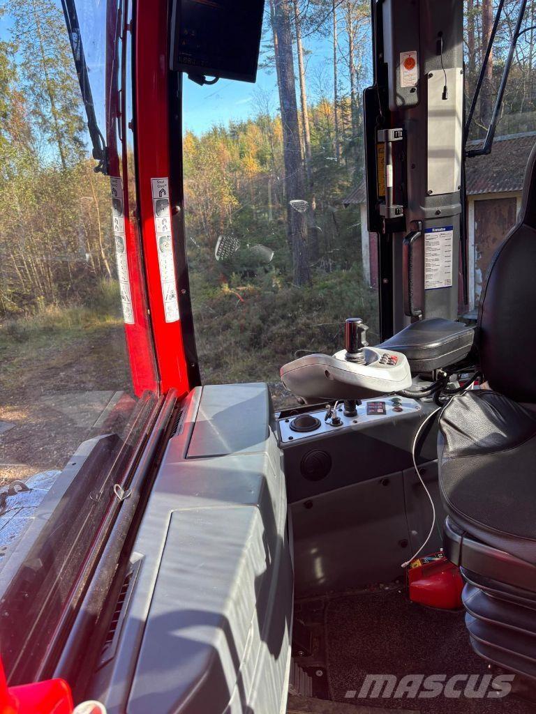 Komatsu 845 Autocargadoras