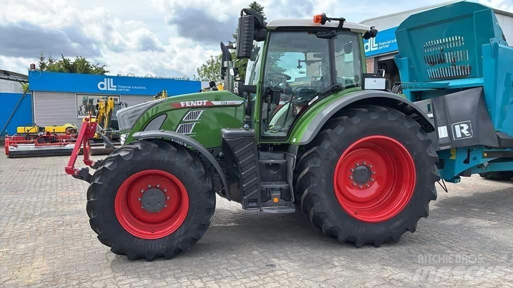 Fendt 724 Profi Tractores