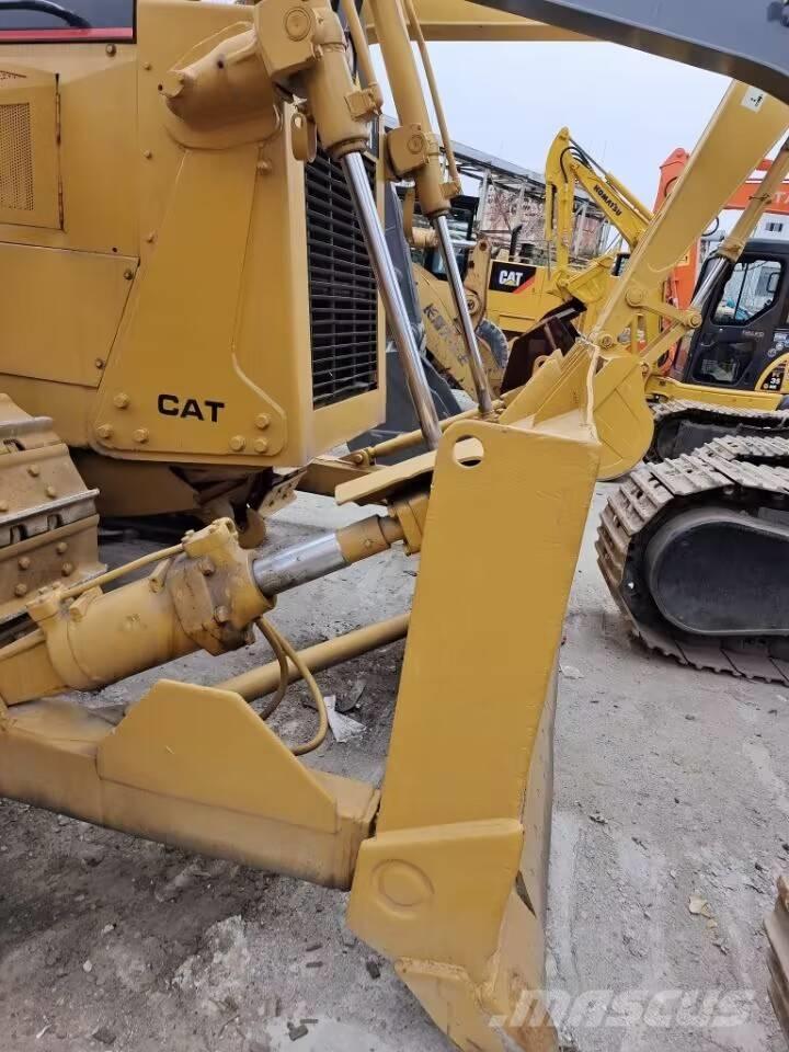 CAT D 6 G Buldozer sobre oruga