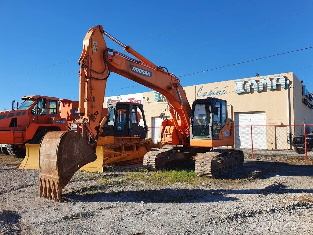 Doosan DX 235 LCR Excavadoras de cadenas