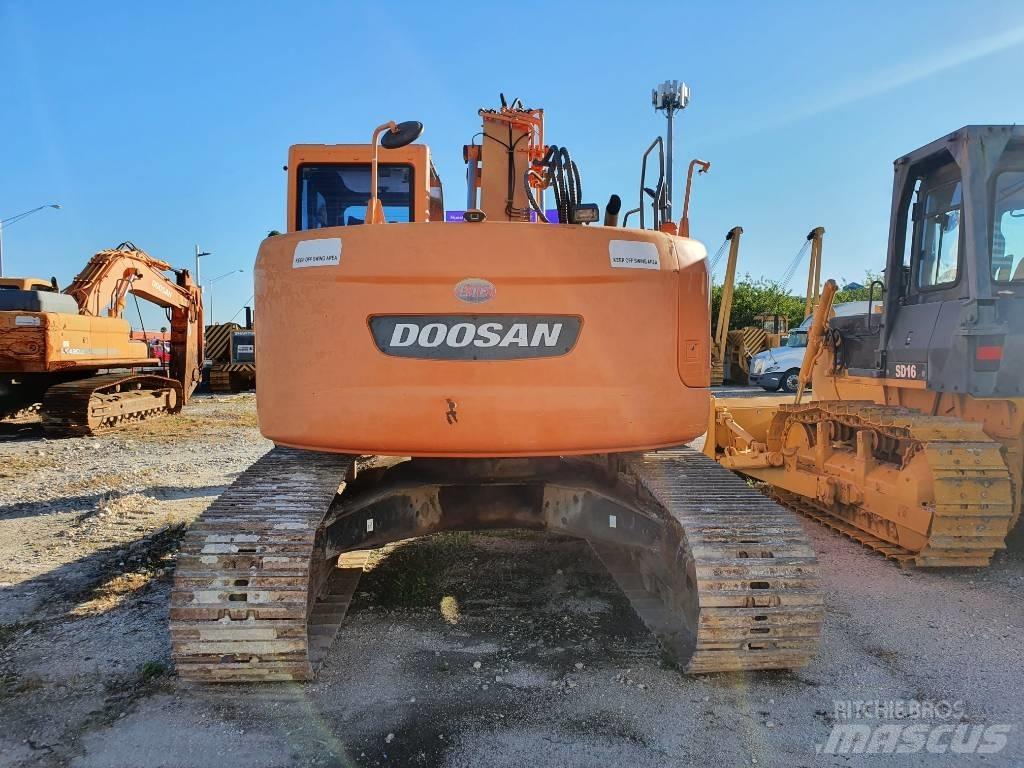 Doosan DX 235 LCR Excavadoras de cadenas