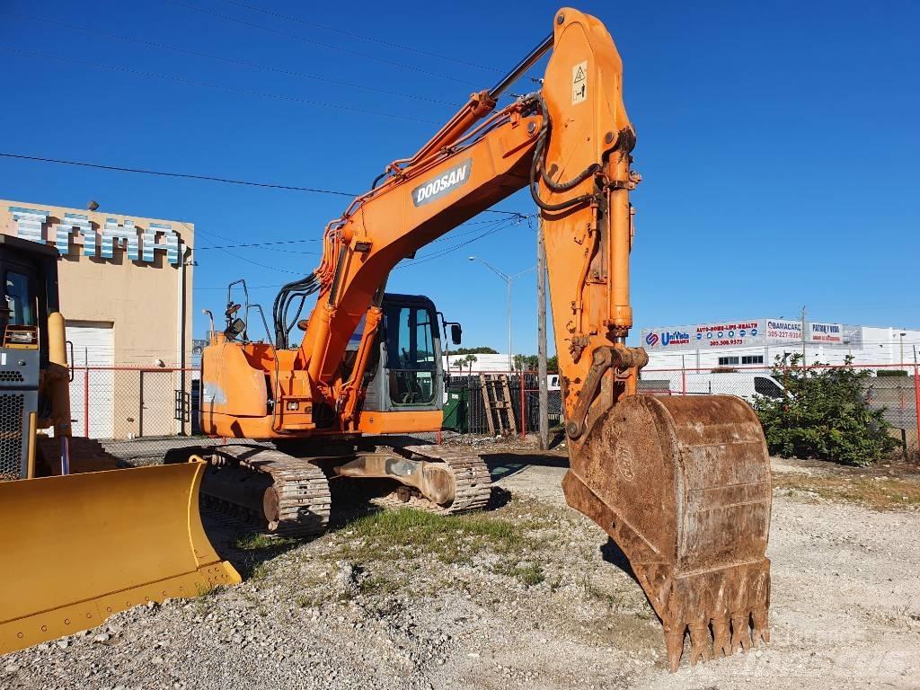 Doosan DX 235 LCR Excavadoras de cadenas
