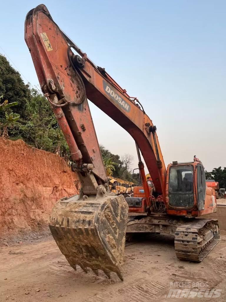 Doosan DX 300 LC Mini excavadoras < 7t