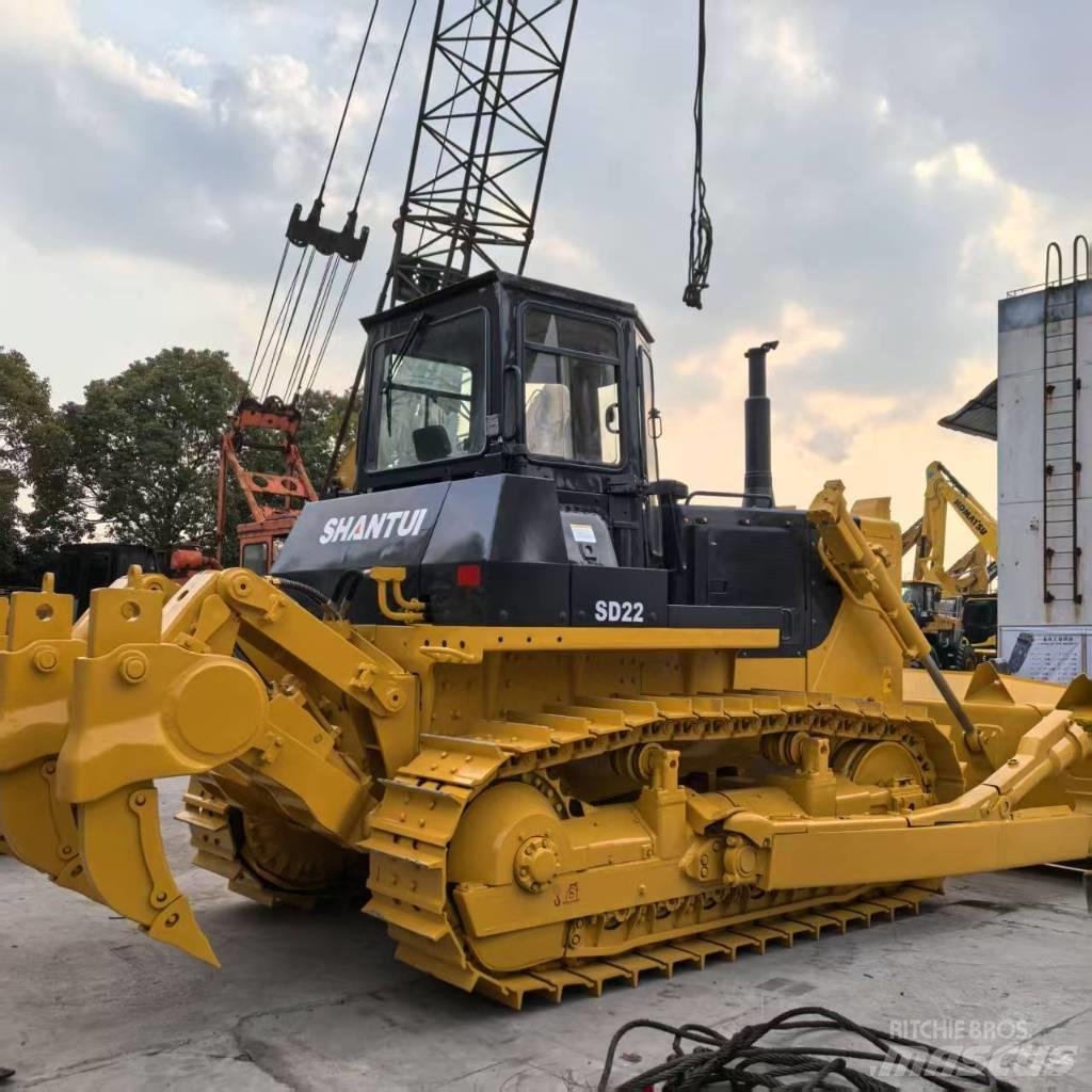Shantui SD 22 Buldozer sobre oruga