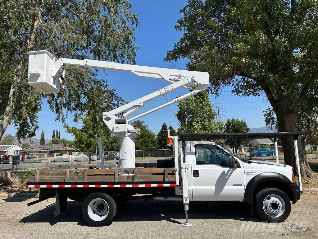 Ford F 550 Plataformas sobre camión