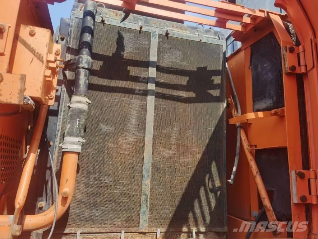 Doosan DH 210 W-7 Excavadoras de ruedas