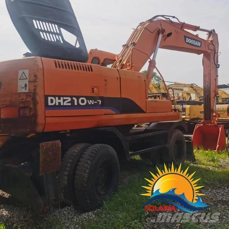 Doosan DH 210 W-7 Excavadoras de ruedas