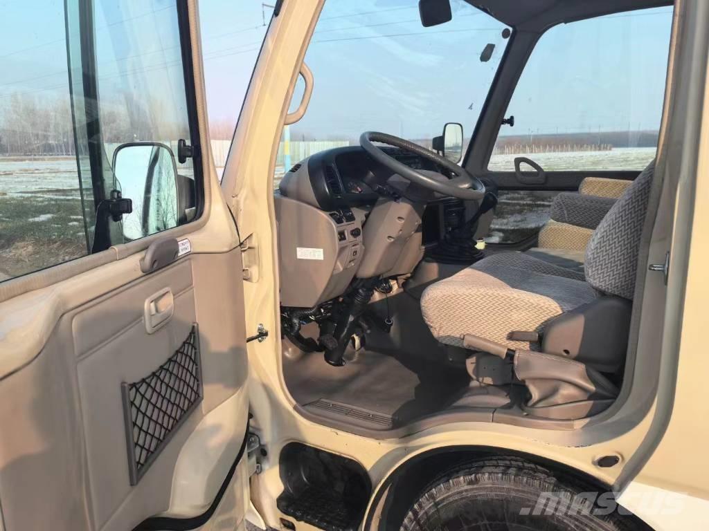 Toyota Coaster Bus Mini autobuses