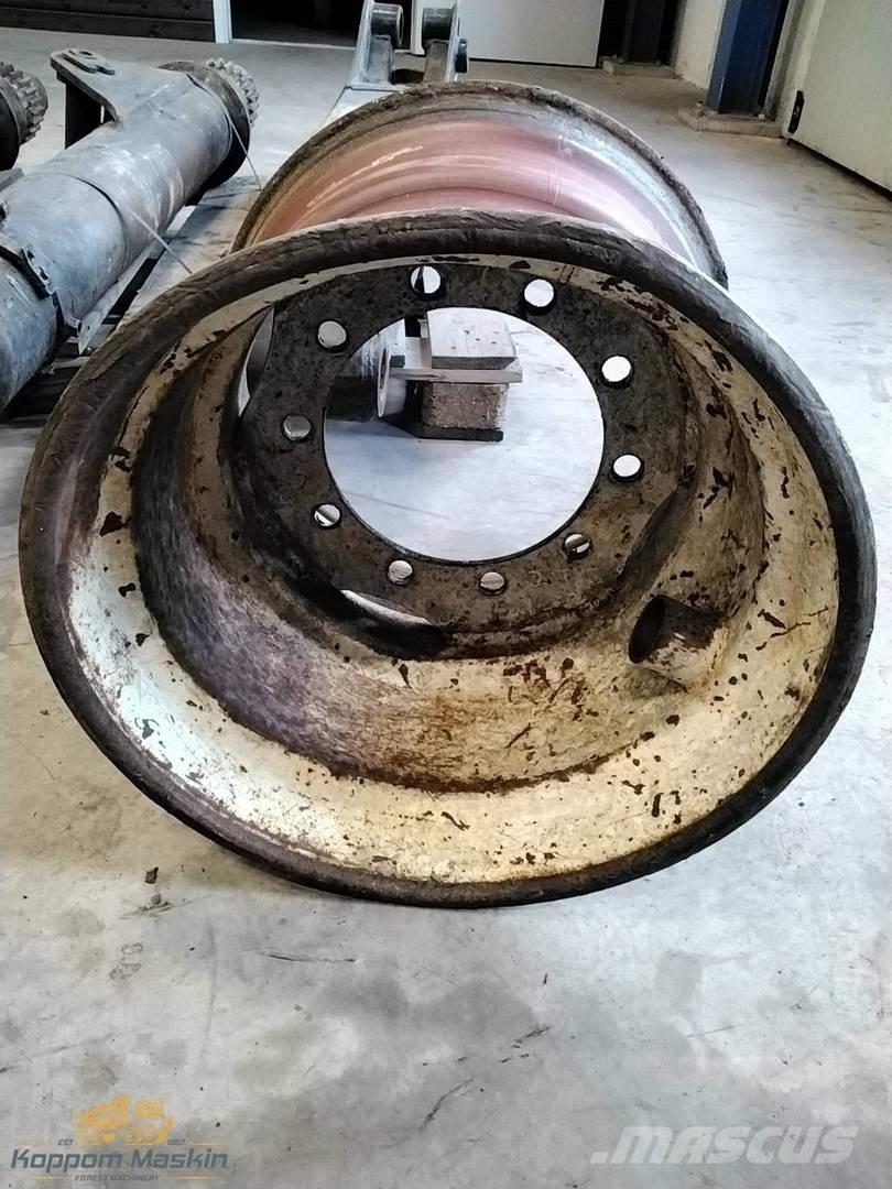 Bruun 7610 20x22,5 Neumáticos, ruedas y llantas