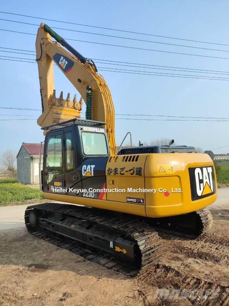CAT 323 Excavadoras de cadenas
