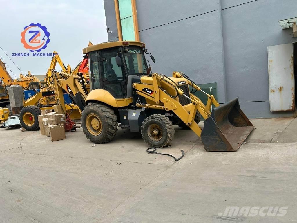 CAT 420 F Retrocargadoras