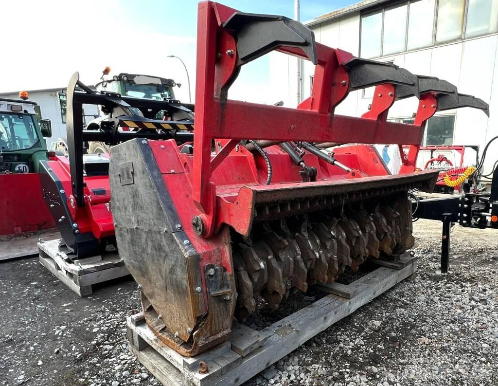 Prinoth AHWI M700 Trituradoras forestales