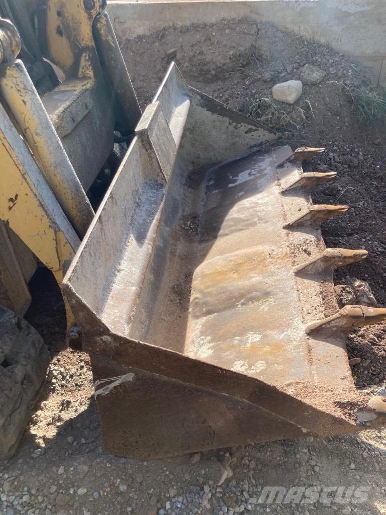 Komatsu CK 30-1 Palas cargadoras