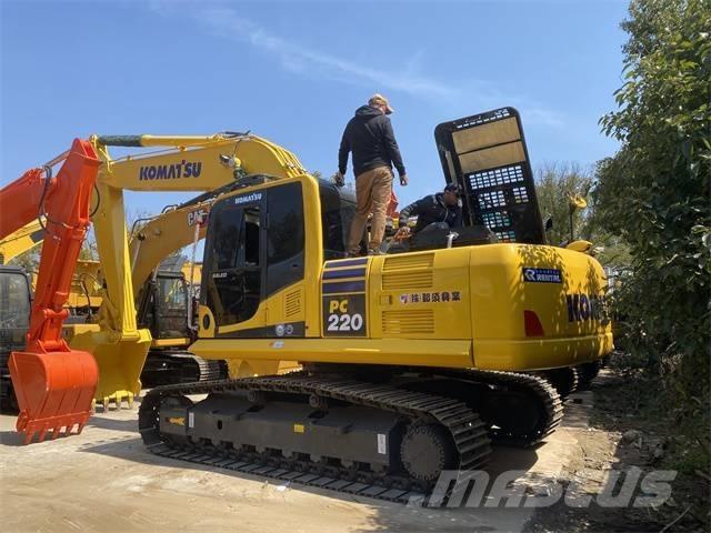 Komatsu PC 220-8 Excavadoras de cadenas