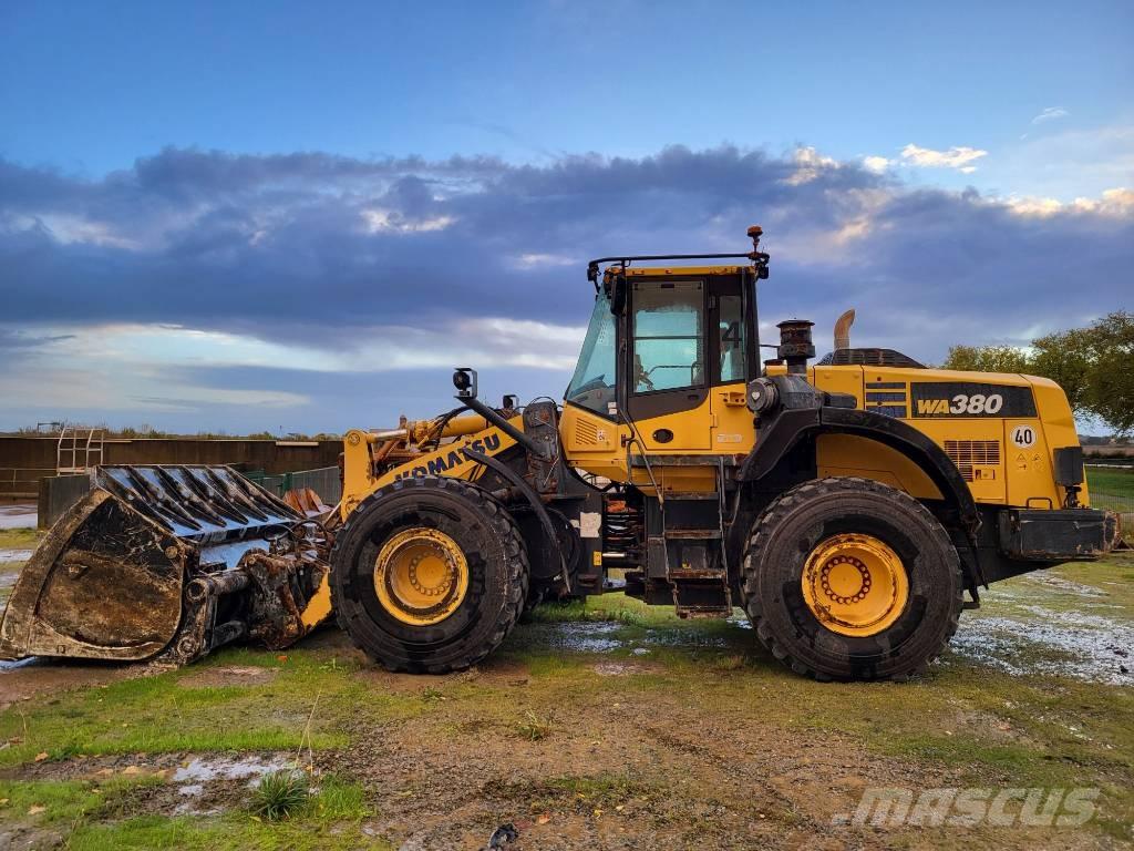 Komatsu WA380-8 Cargadoras sobre ruedas